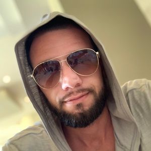 Meet your Posher, Steve